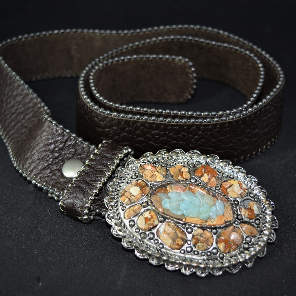 🎁NWT!  LEATHER ROCK BELT with STONE BUCKLE  36"